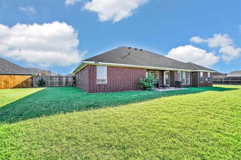 1817 Hunter Pointe Circle Property Photo 42