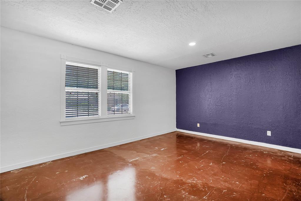 904 S Ohio Property Photo 21