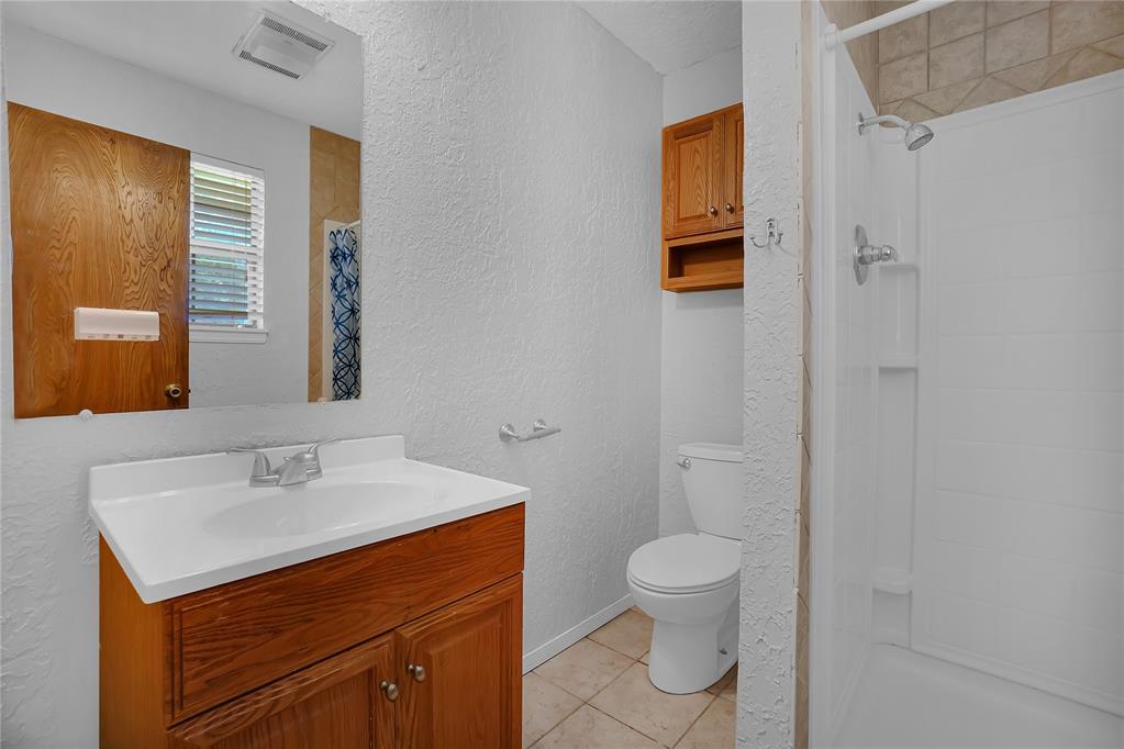 904 S Ohio Property Photo 28