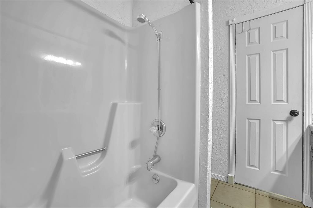 904 S Ohio Property Photo 30