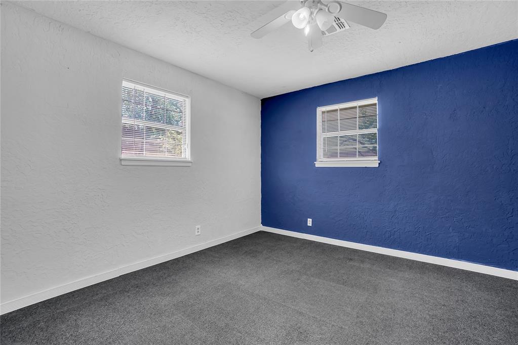 904 S Ohio Property Photo 33