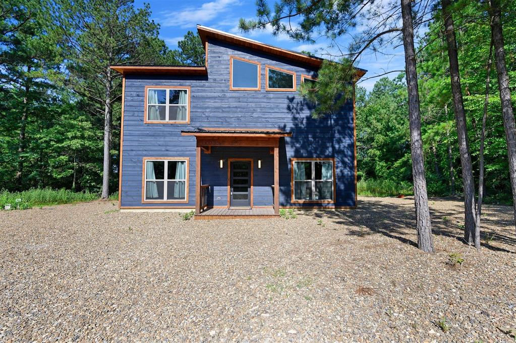 135 Triton Trail Property Photo 5
