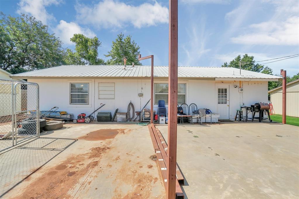 403 Hoover Circle Property Photo 19