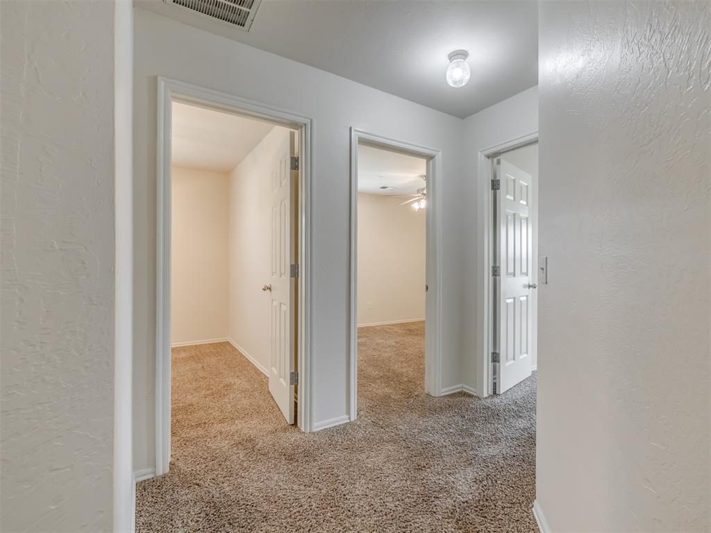 802 E Elder Street Property Photo 30