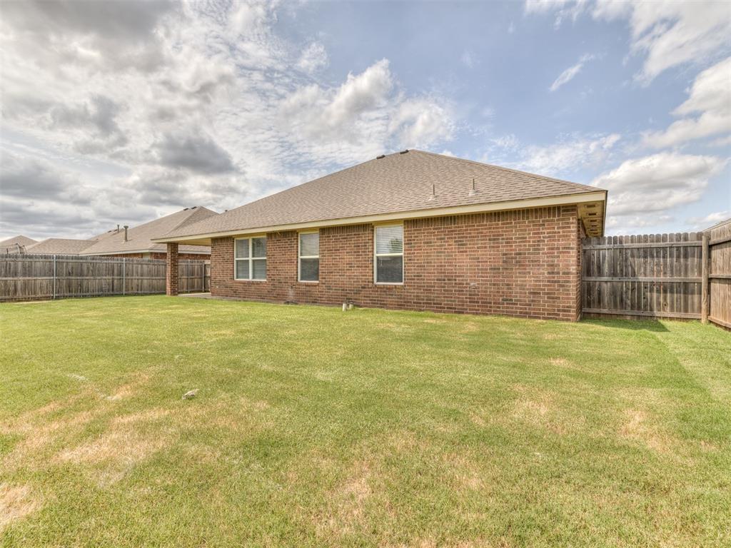 802 E Elder Street Property Photo 47