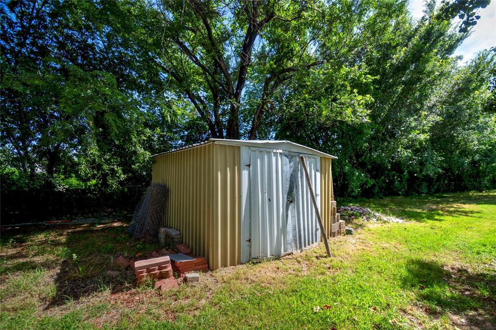 48008 Hardesty Road Property Photo 10