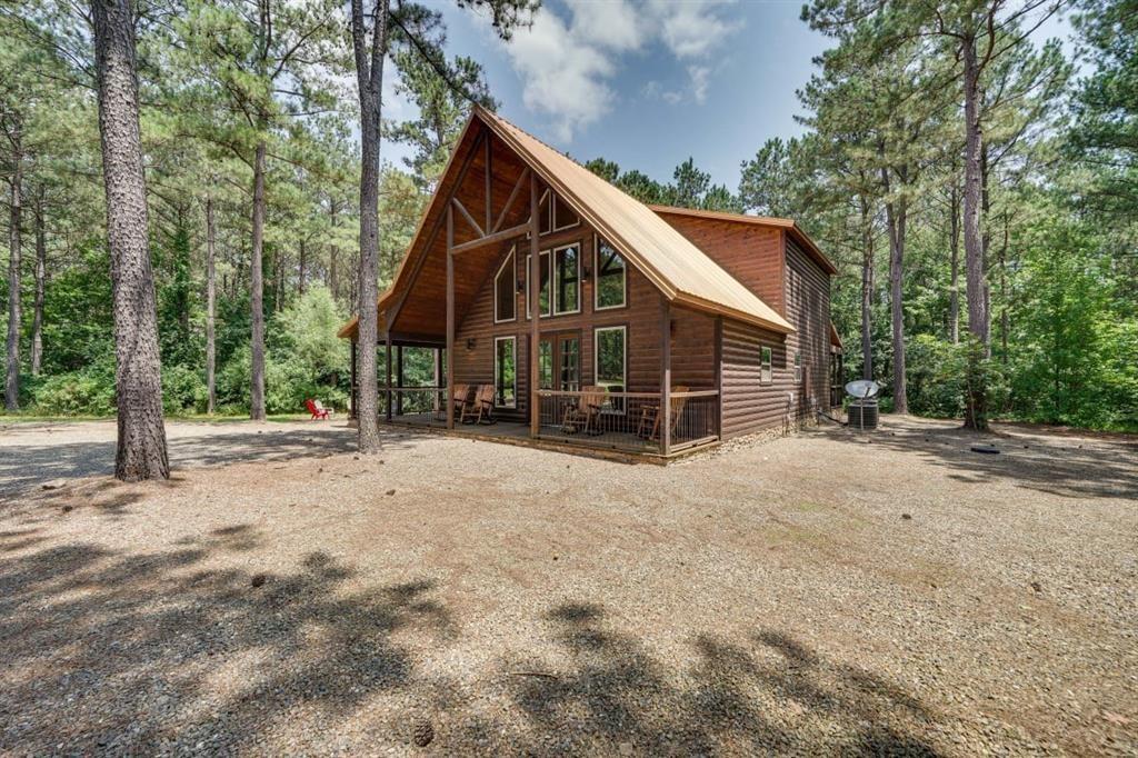 523 Sugar Pine Loop Property Photo 2