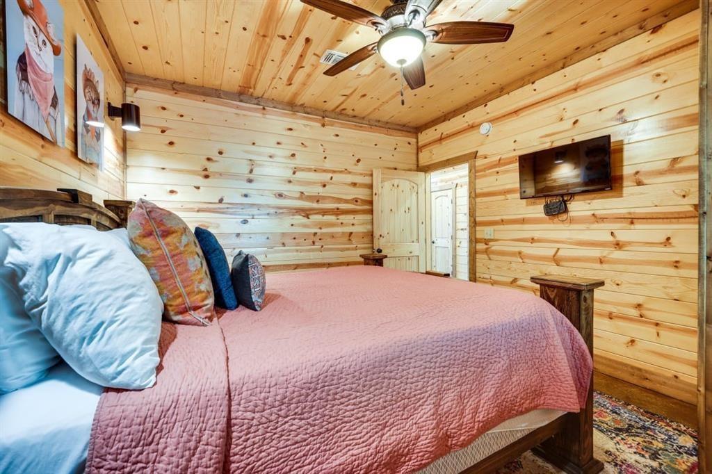 523 Sugar Pine Loop Property Photo 12