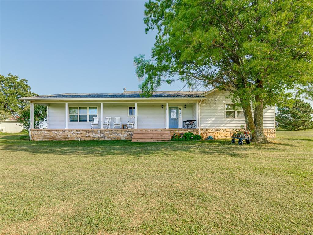 344498 E 790 Road Property Photo 3
