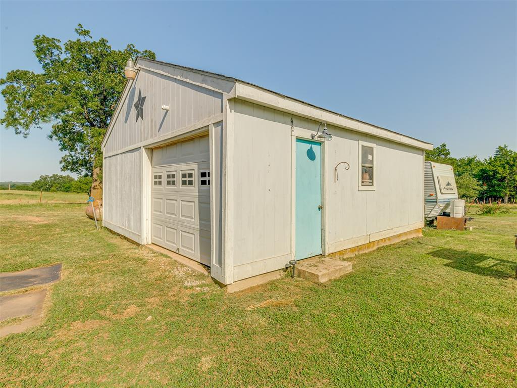 344498 E 790 Road Property Photo 40
