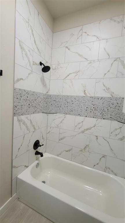 913 N Centennial Way Property Photo 35