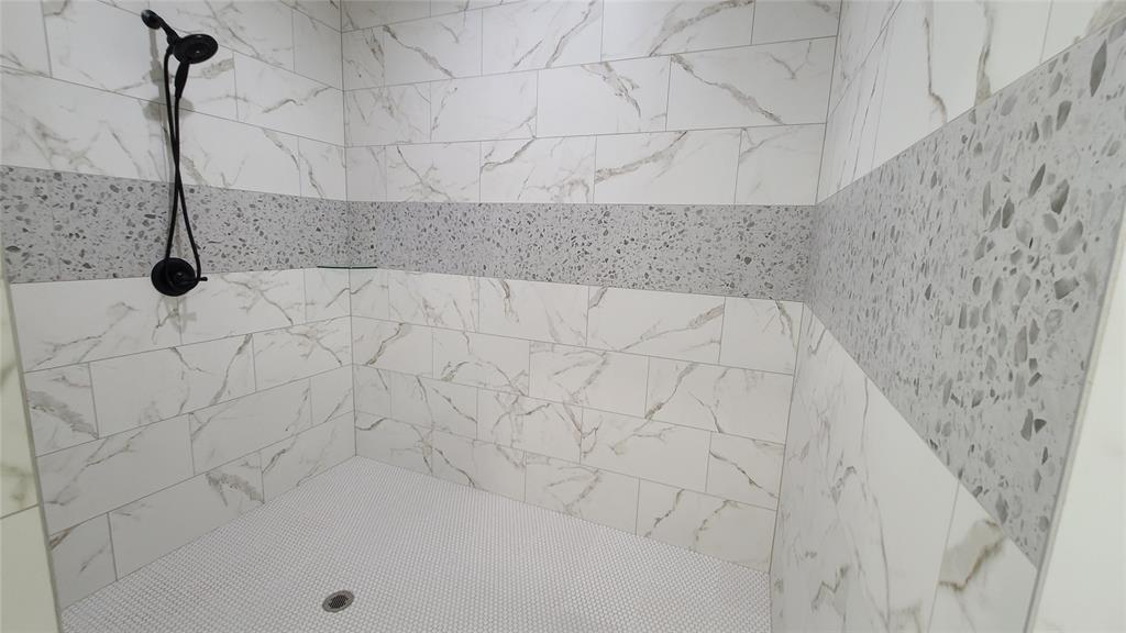 913 N Centennial Way Property Photo 44