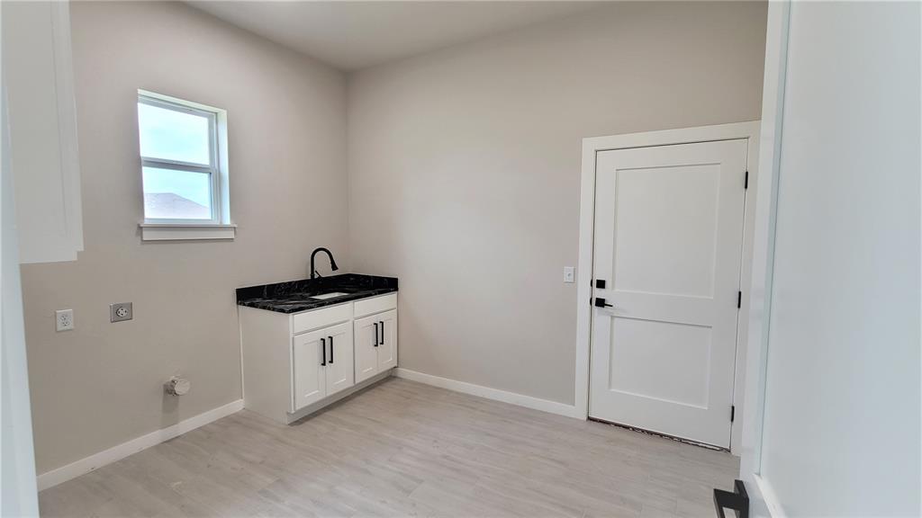 913 N Centennial Way Property Photo 50