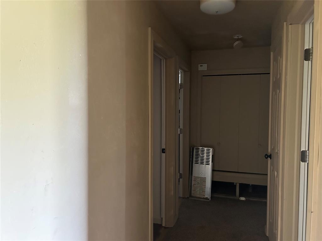 204 Jackson Street Property Photo 5