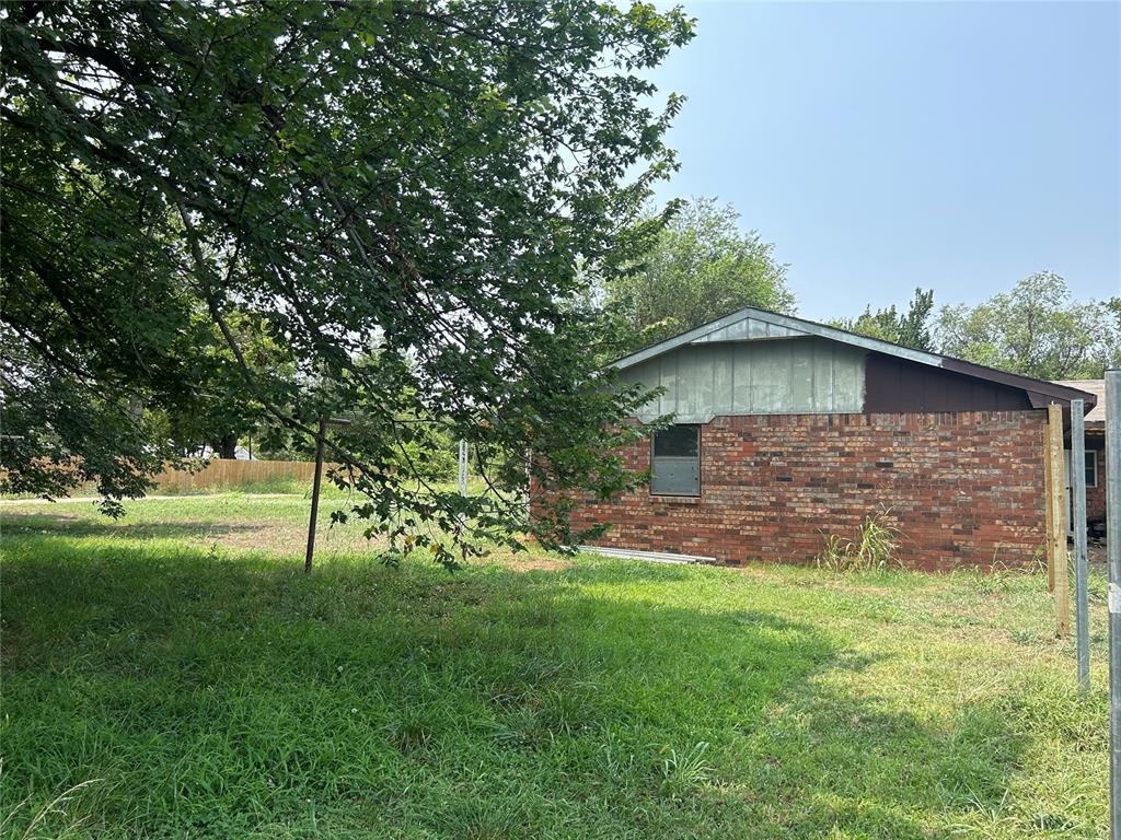 204 Jackson Street Property Photo 10