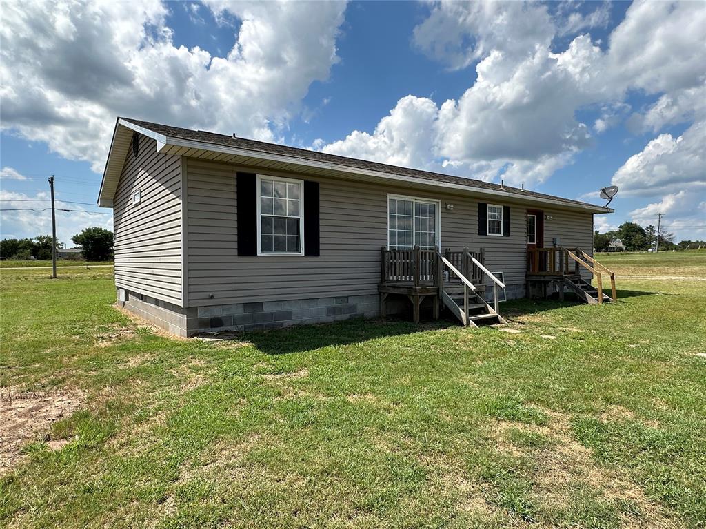 106998 S 18 Highway Property Photo 3