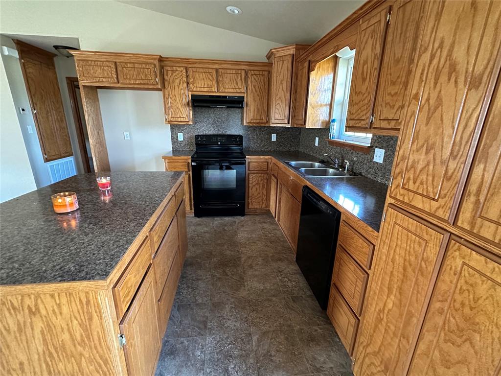106998 S 18 Highway Property Photo 8