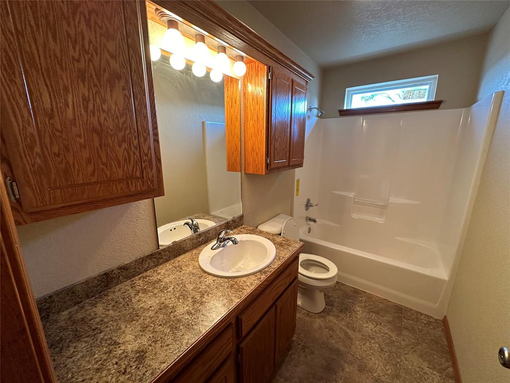 106998 S 18 Highway Property Photo 18