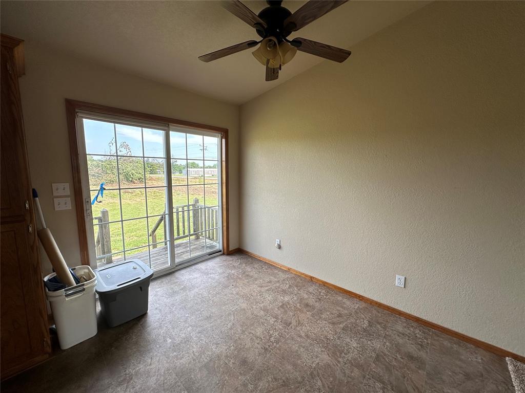 106998 S 18 Highway Property Photo 19