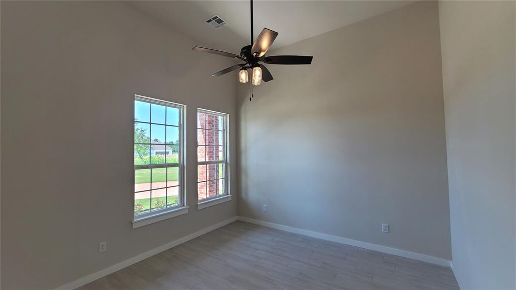 1425 W Harvard Way Property Photo 6