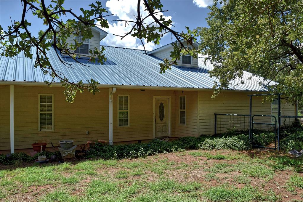 283623 E 1670 Road Property Photo 4