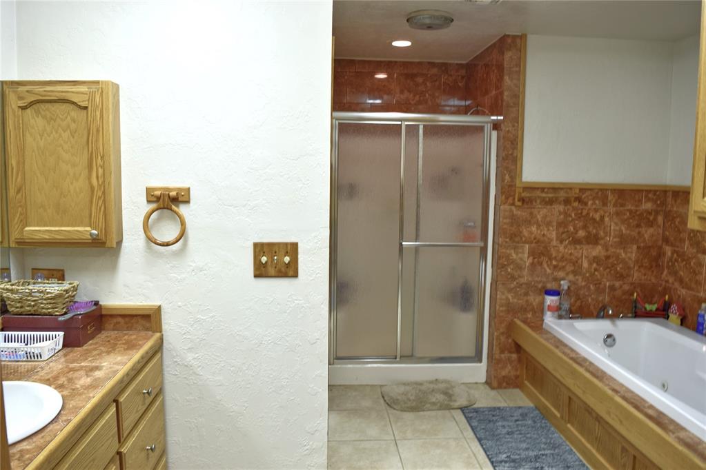 283623 E 1670 Road Property Photo 23