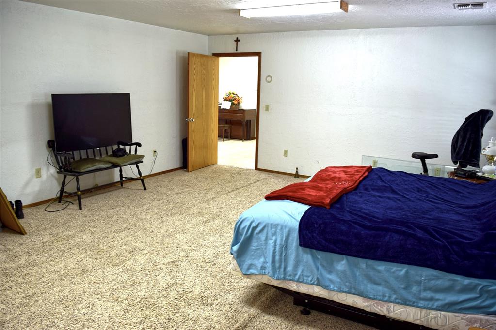 283623 E 1670 Road Property Photo 25