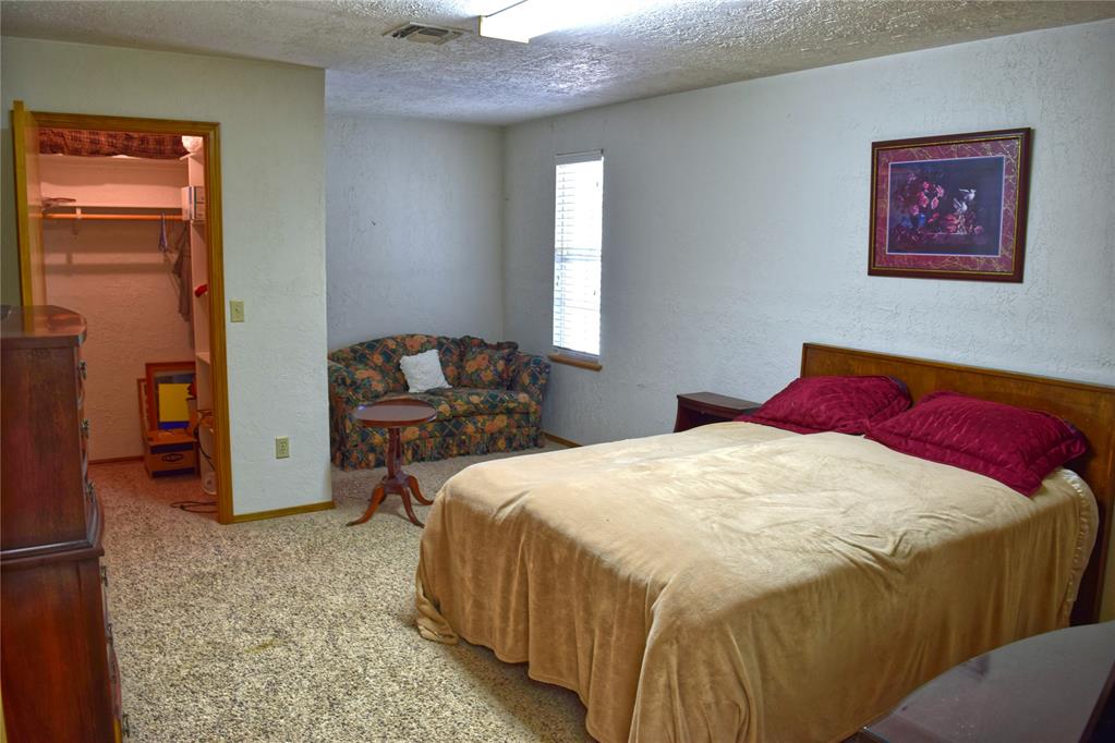 283623 E 1670 Road Property Photo 32
