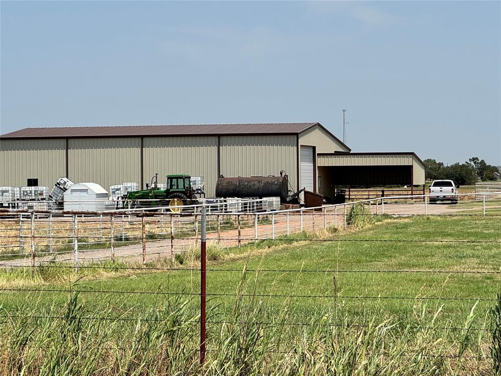21321 E 1290 Road Property Photo 5