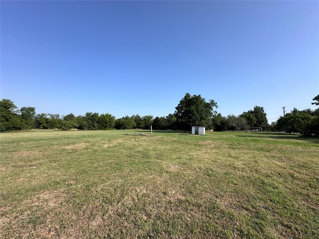 109 E Memorial Road Property Photo 10