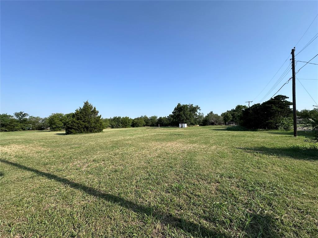 109 E Memorial Road Property Photo 12