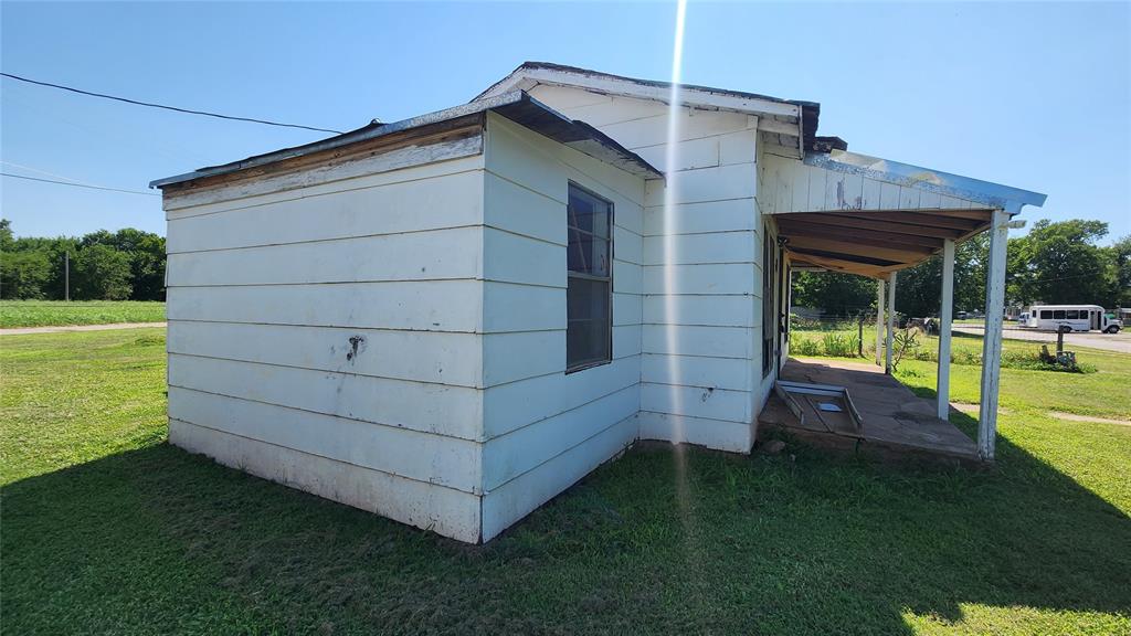 711 W Michigan Avenue Property Photo 21