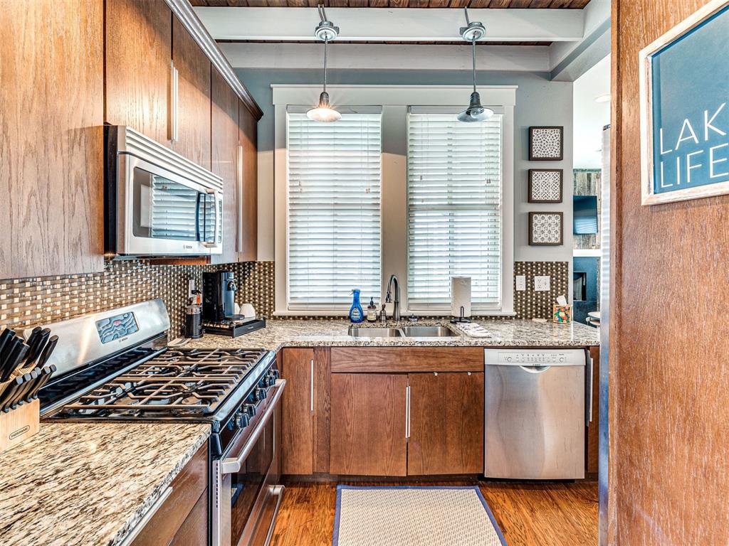 39 Boardwalk Property Photo 16