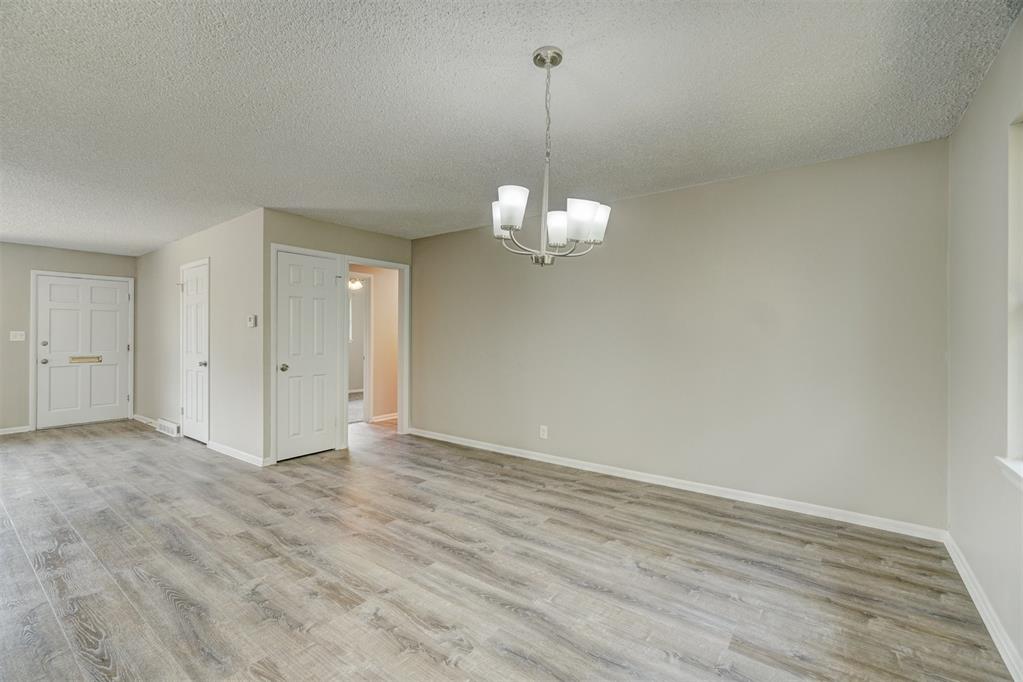 1507 Murray Drive Property Photo 8