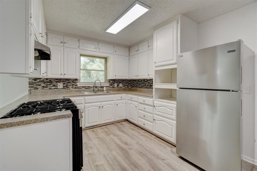 1507 Murray Drive Property Photo 9