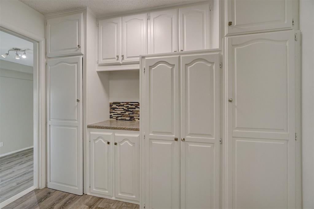 1507 Murray Drive Property Photo 12
