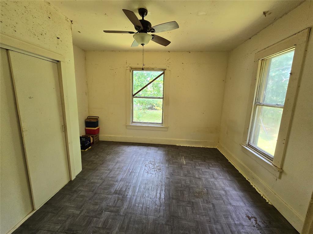 2716 N Trosper Drive Property Photo 18