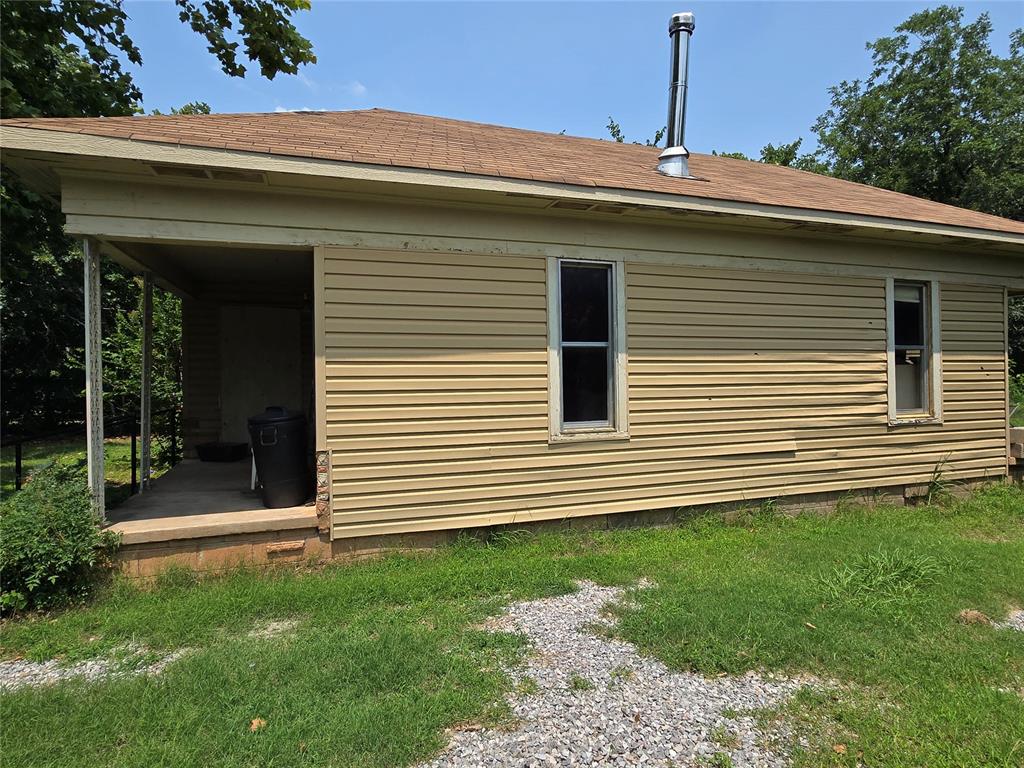 2716 N Trosper Drive Property Photo 19