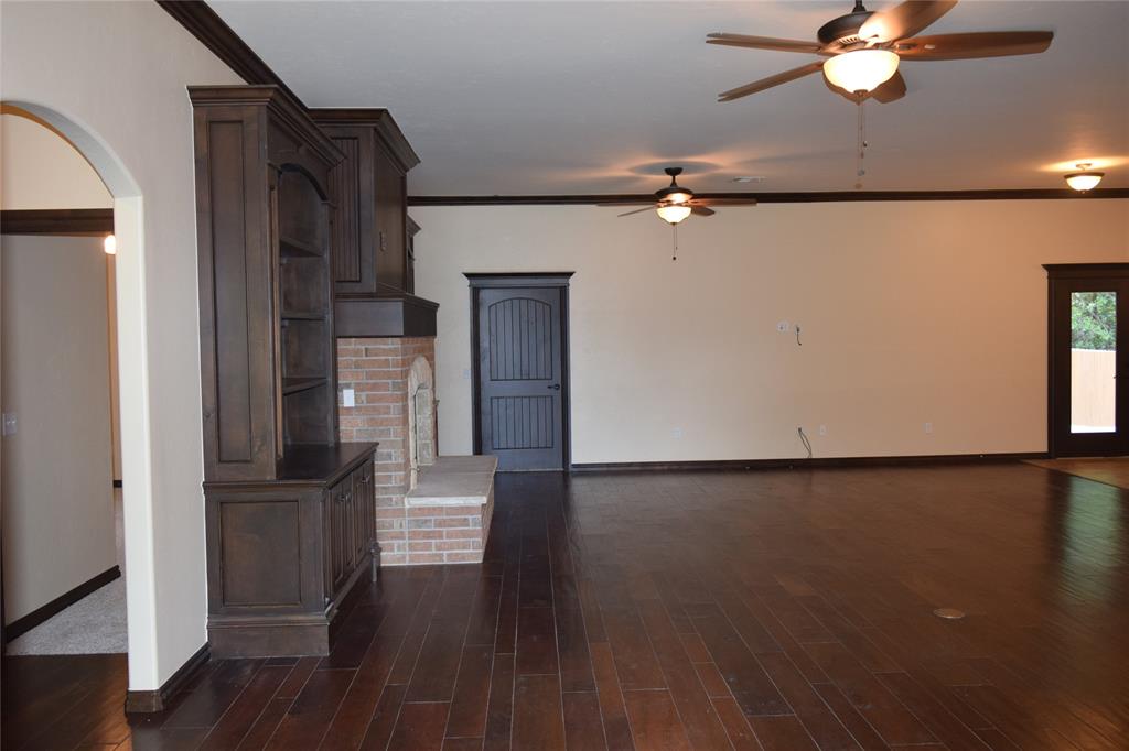 1713 Rain Tree Lane Property Photo 5