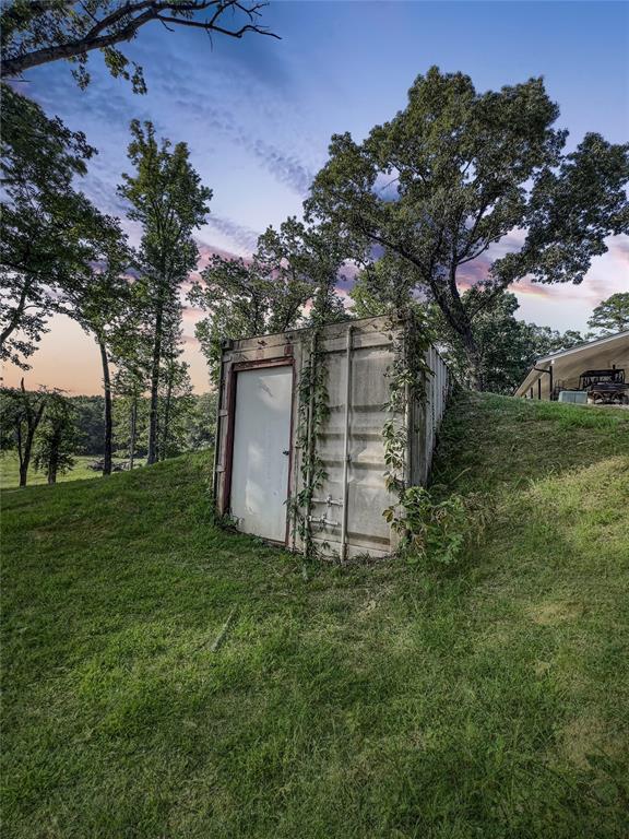 782 N 4830 Road Property Photo 4