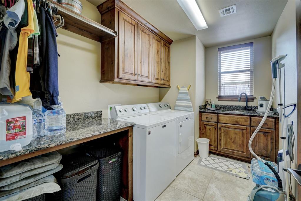 19832 Oakshire Drive Property Photo 14