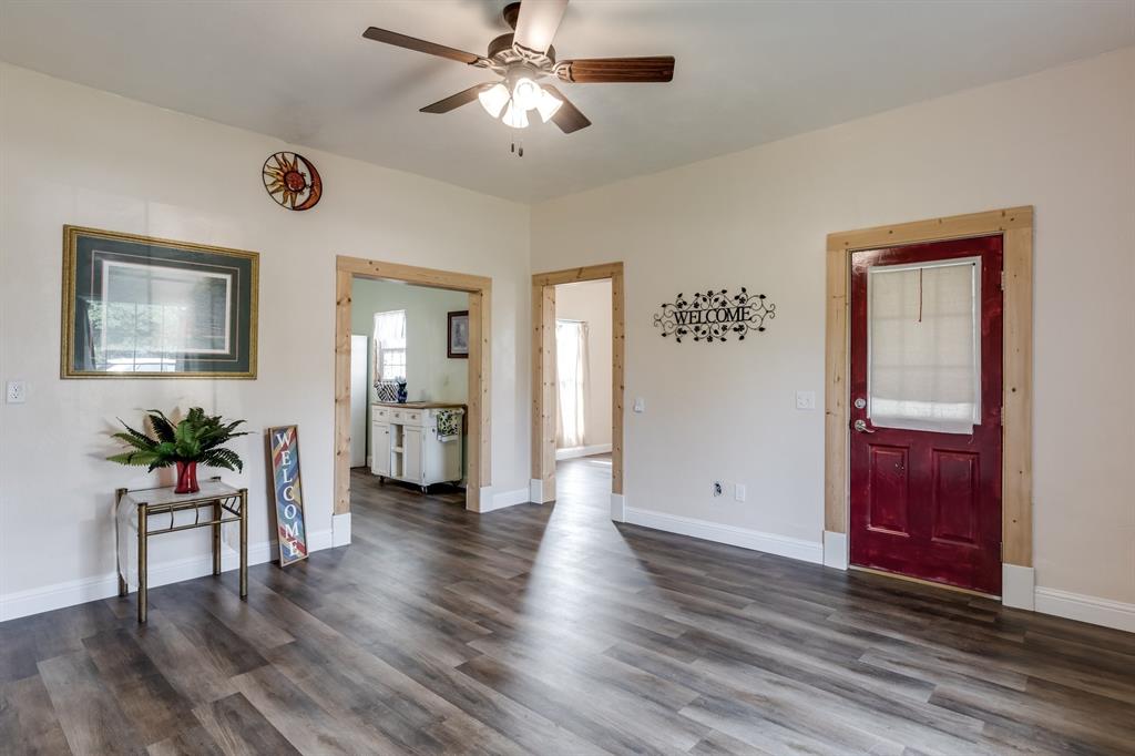 311 N Stanley Street Property Photo 5