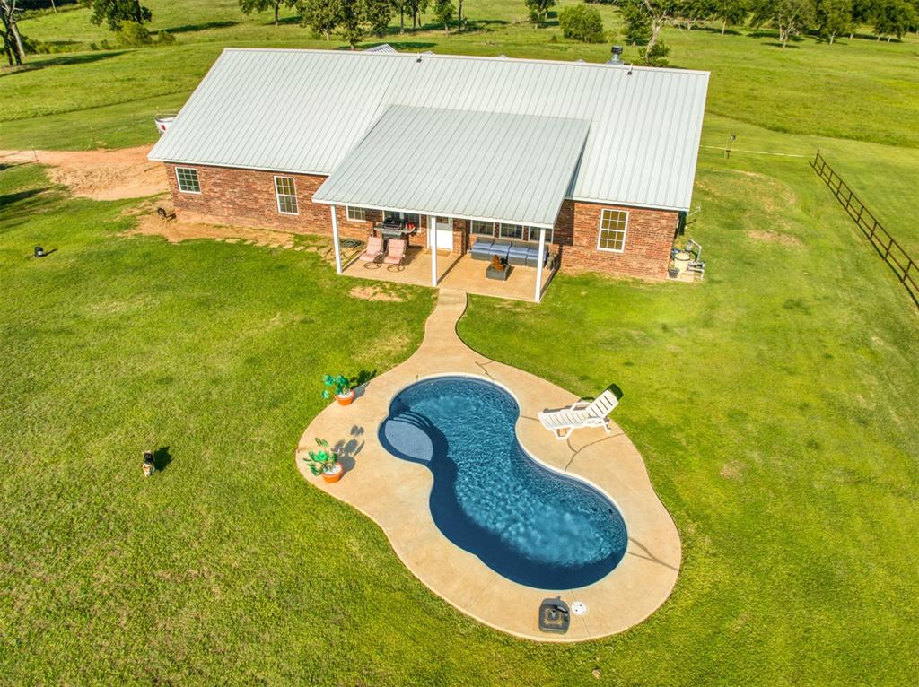 362161 E 990 Road Property Photo 5