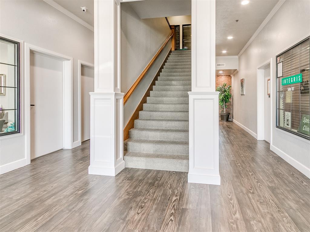 1703 Professional Circle Property Photo 5