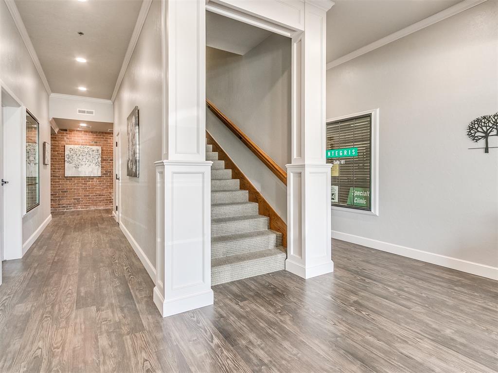 1703 Professional Circle Property Photo 6