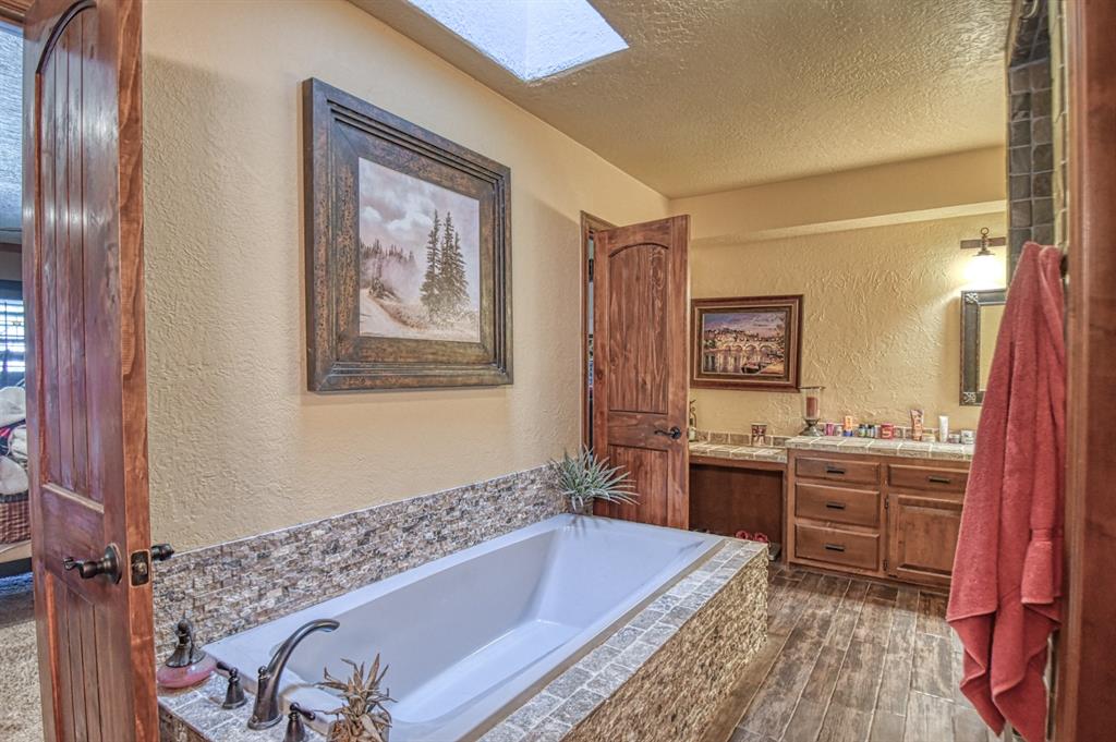 1303 Bryant Circle Property Photo 6