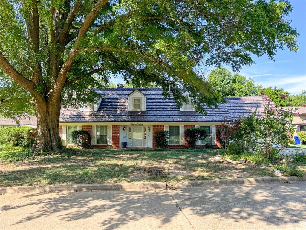 1218 Benson Drive Property Photo 3