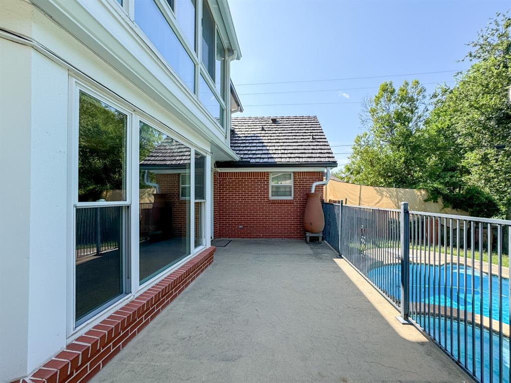 1218 Benson Drive Property Photo 43