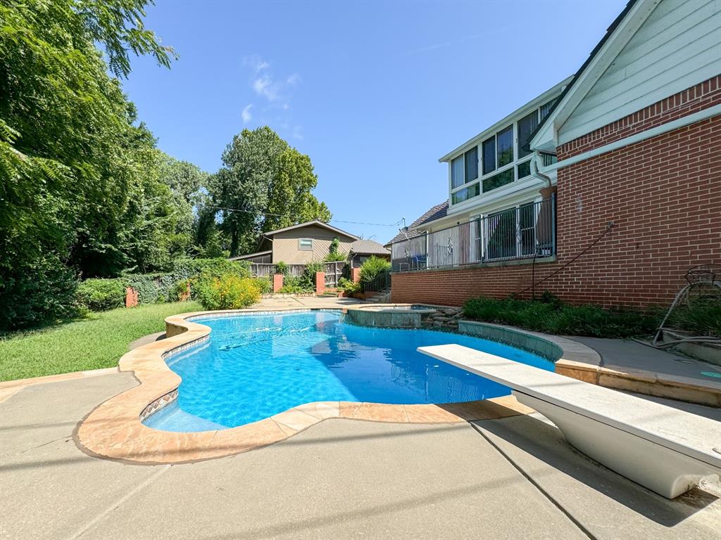 1218 Benson Drive Property Photo 48