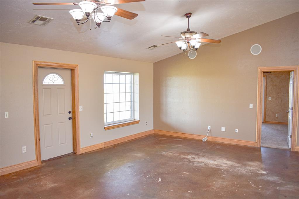 19945 E 1270 Road Property Photo 10